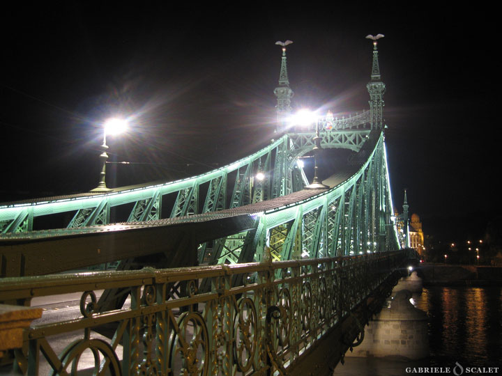 Szabadsag Bridge