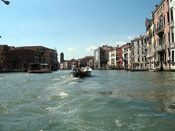 Canal Grande con gondola